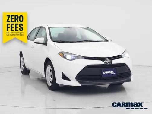 2018 Toyota Corolla LE FWD photo