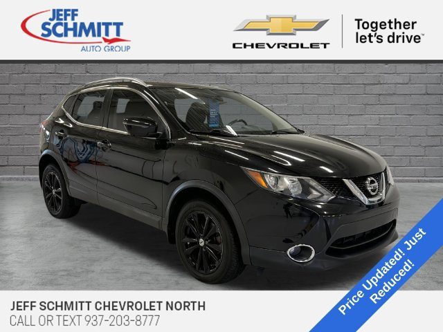 2017 Nissan Rogue Sport SV AWD photo