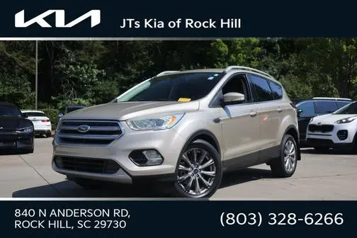 2017 Ford Escape Titanium FWD photo
