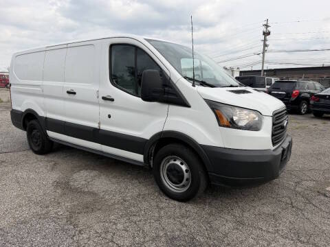 2018 Ford Transit Van  RWD photo