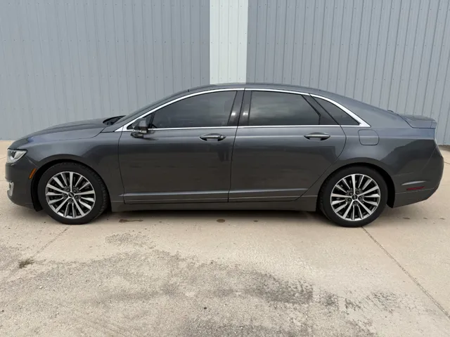 2017 Lincoln MKZ Select AWD photo