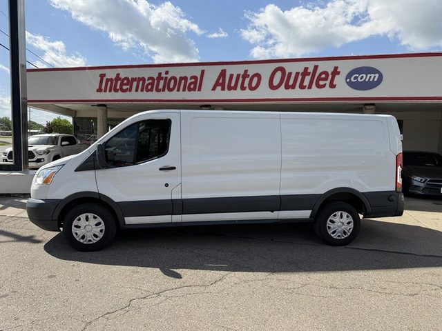 2017 Ford Transit Van  RWD photo