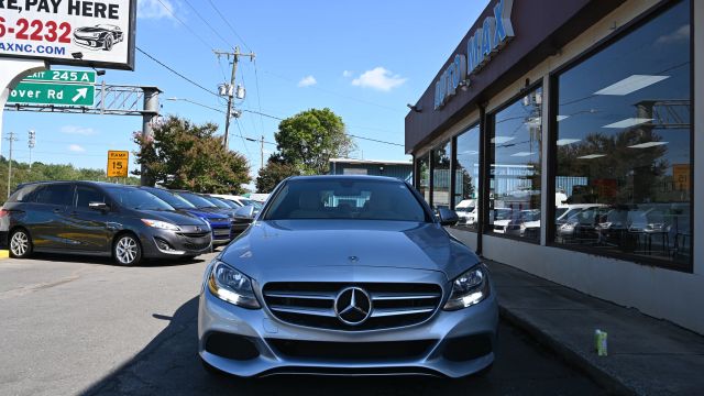 2018 Mercedes-Benz C-Class C 300 RWD photo