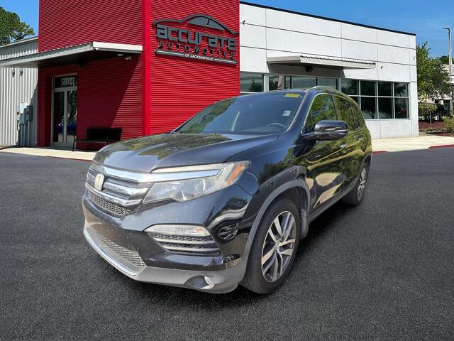 2017 Honda Pilot Elite AWD photo