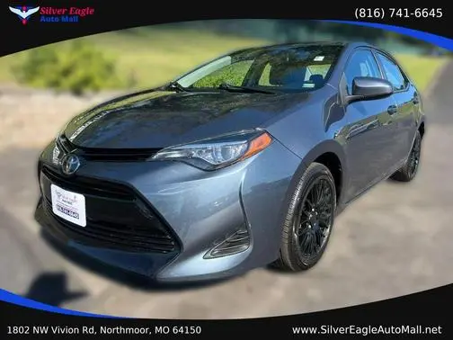 2018 Toyota Corolla LE FWD photo
