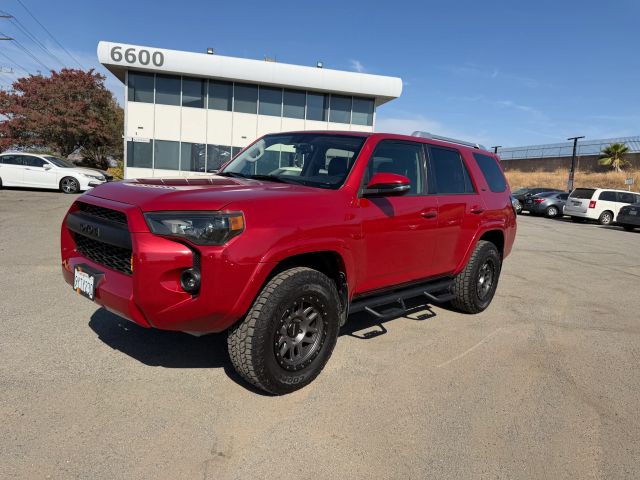 2017 Toyota 4Runner SR5 Premium RWD photo