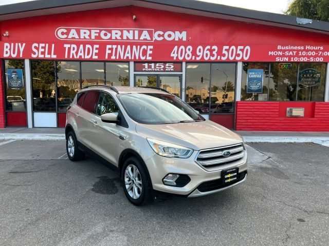 2018 Ford Escape SEL FWD photo