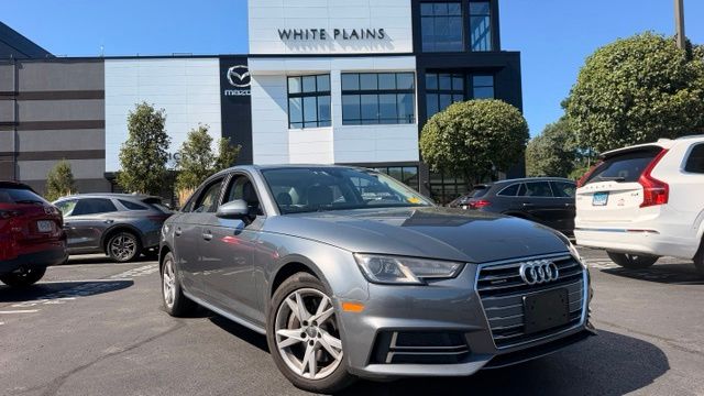 2018 Audi A4 Premium AWD photo