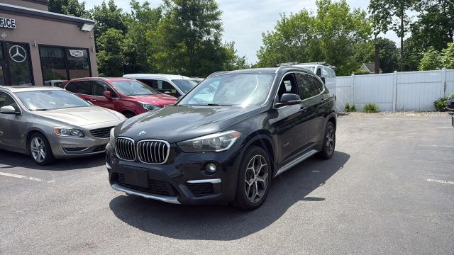 2018 BMW X1 xDrive28i AWD photo