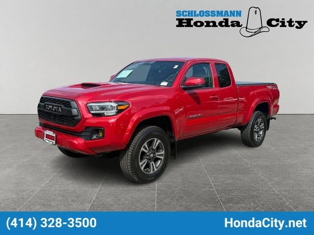 2017 Toyota Tacoma TRD Sport 4WD photo