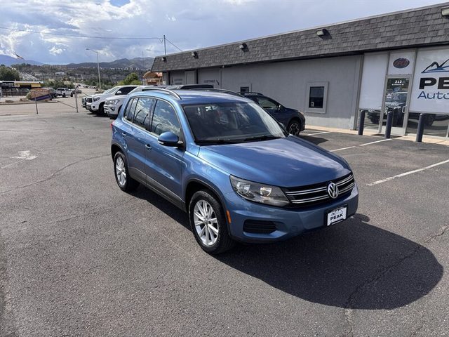 2017 Volkswagen Tiguan AWD photo
