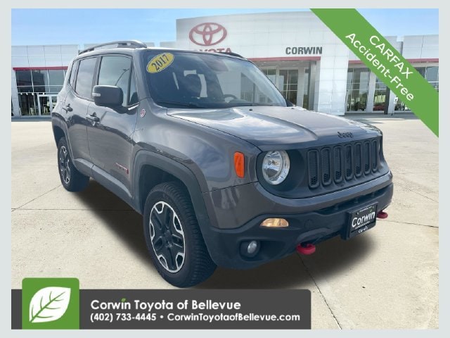 2017 Jeep Renegade Trailhawk 4WD photo