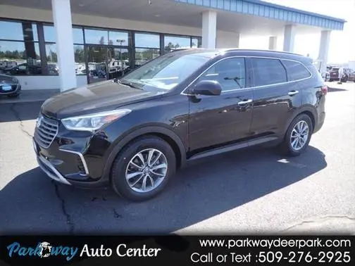 2017 Hyundai Santa Fe SE FWD photo