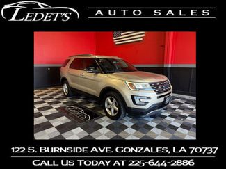 2017 Ford Explorer XLT 4WD photo
