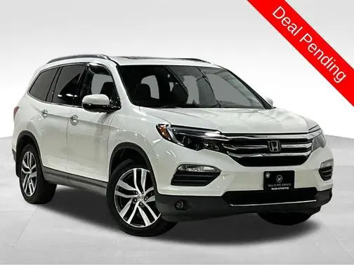 2017 Honda Pilot Elite AWD photo
