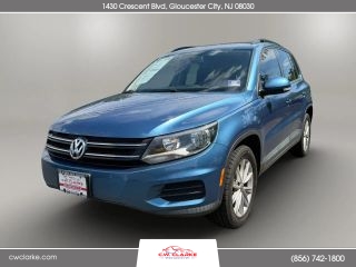 2017 Volkswagen Tiguan  AWD photo