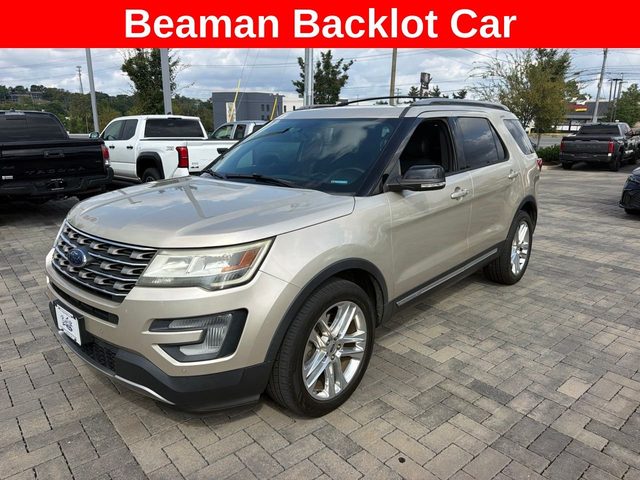 2017 Ford Explorer XLT 4WD photo