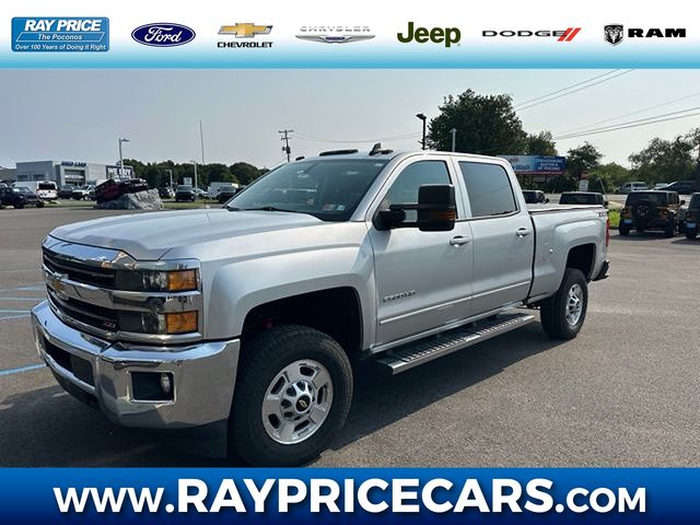 2018 Chevrolet Silverado 2500HD LT 4WD photo