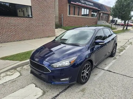 2017 Ford Focus SEL FWD photo