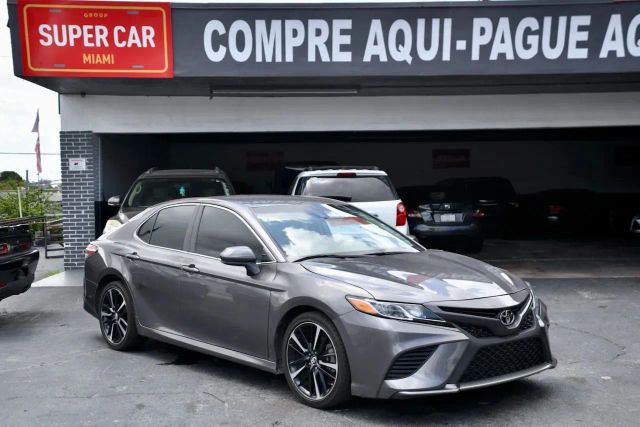 2018 Toyota Camry LE FWD photo