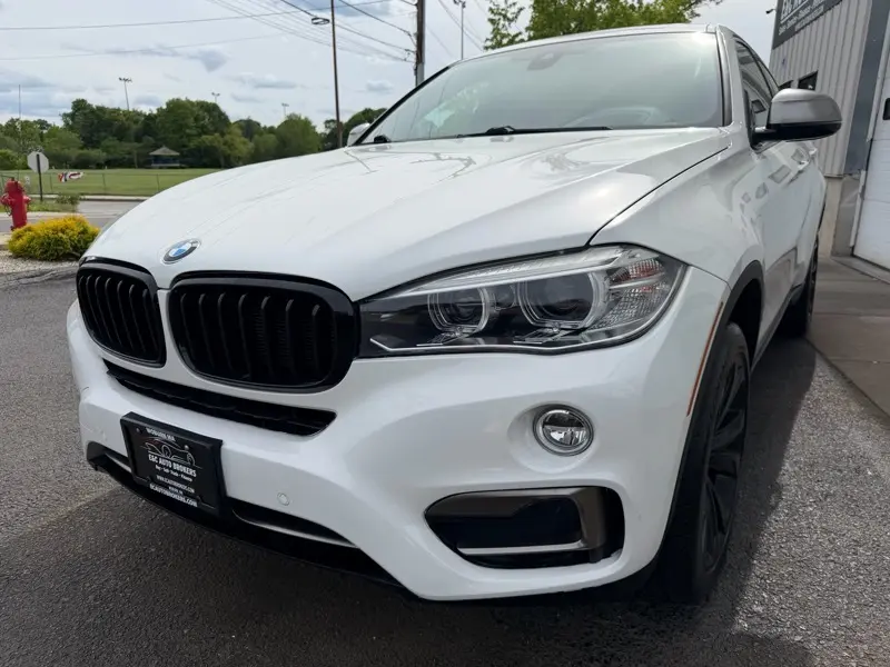 2018 BMW X6 xDrive35i AWD photo