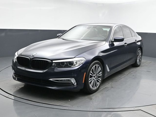 2018 BMW 5 Series 530i xDrive AWD photo
