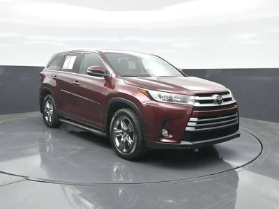 2017 Toyota Highlander Limited Platinum AWD photo
