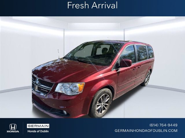 2017 Dodge Grand Caravan SXT FWD photo