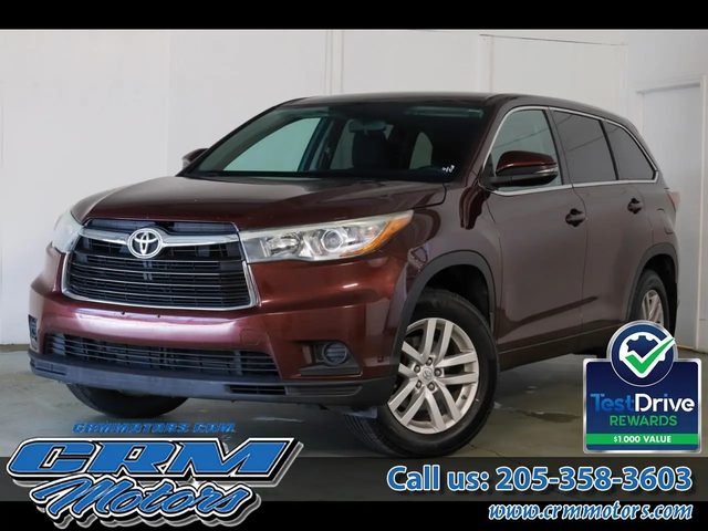 2015 Toyota Highlander LE AWD photo