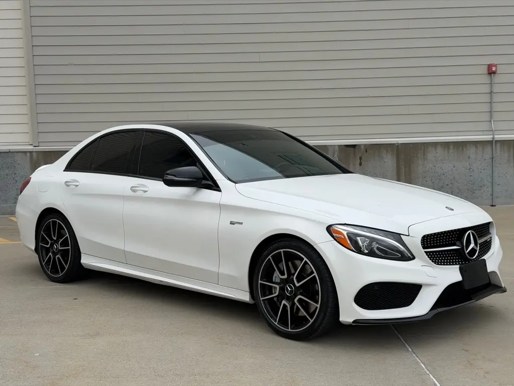 2018 Mercedes-Benz C-Class AMG C 43 AWD photo