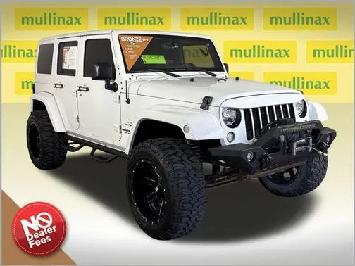 2017 Jeep Wrangler Unlimited Sahara 4WD photo