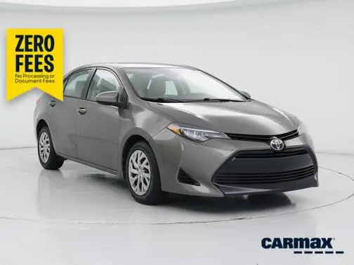 2018 Toyota Corolla LE FWD photo