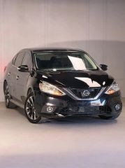 2017 Nissan Sentra SR FWD photo