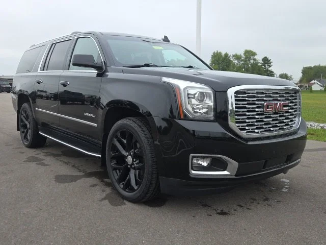 2018 GMC Yukon XL Denali 4WD photo