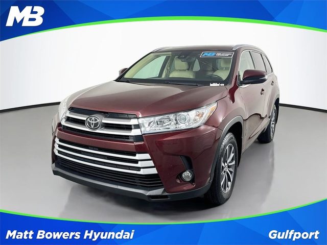 2017 Toyota Highlander XLE AWD photo