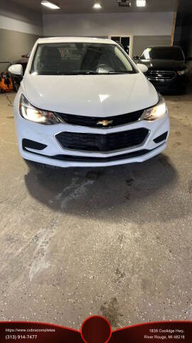 2017 Chevrolet Cruze LT FWD photo