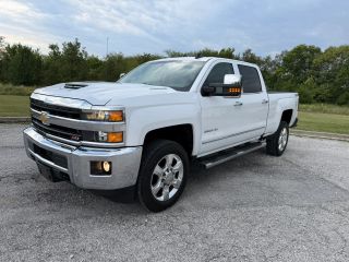2018 Chevrolet Silverado 2500HD LTZ 4WD photo