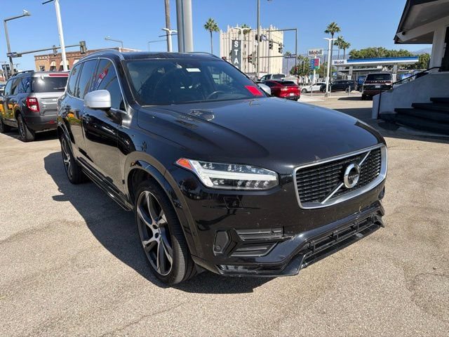 2018 Volvo XC90 R-Design FWD photo