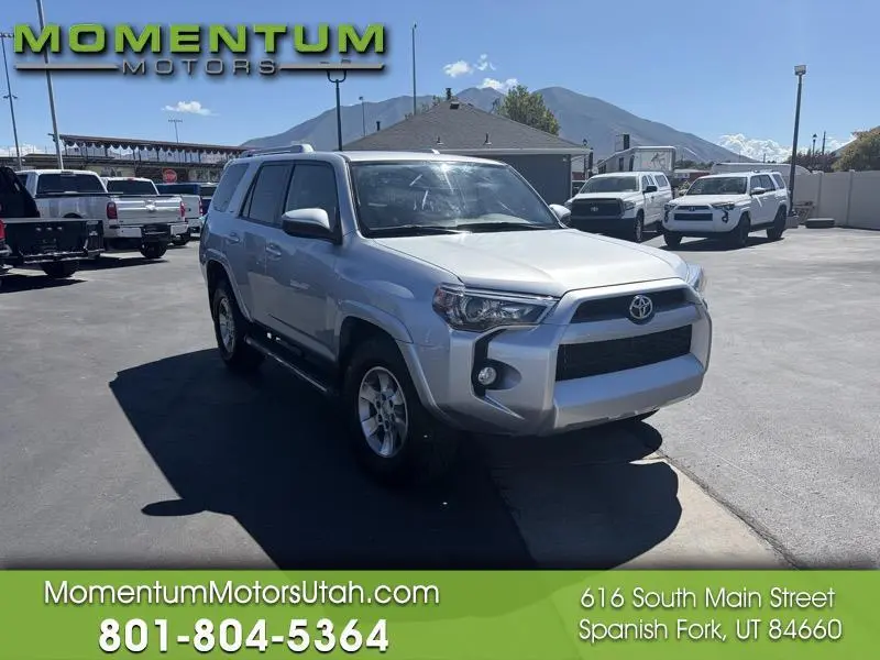 2018 Toyota 4Runner SR5 4WD photo