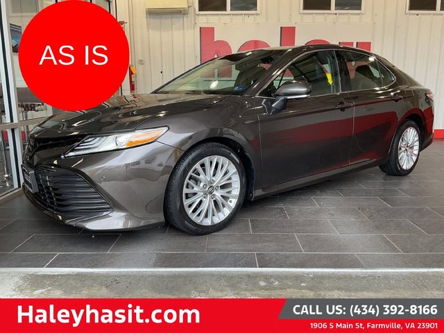2018 Toyota Camry XLE FWD photo