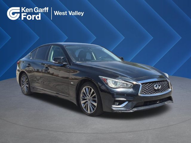 2018 Infiniti Q50 3.0t LUXE RWD photo