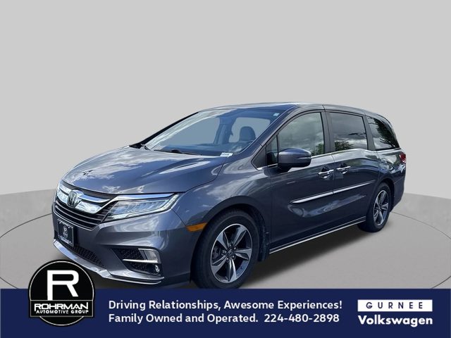 2018 Honda Odyssey Touring FWD photo