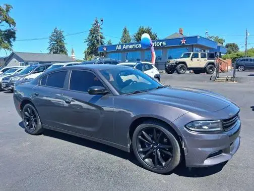 2018 Dodge Charger SXT Plus RWD photo