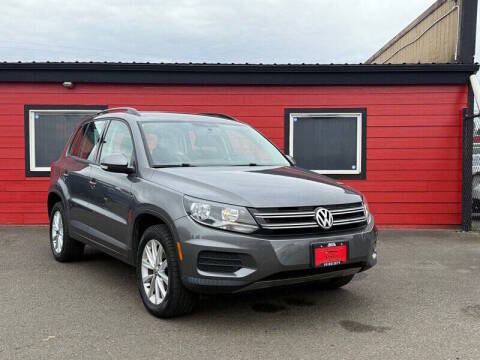 2017 Volkswagen Tiguan  AWD photo