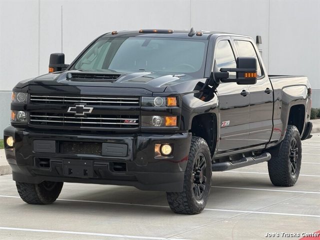 2018 Chevrolet Silverado 2500HD LT 4WD photo