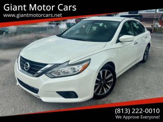 2017 Nissan Altima 2.5 SV FWD photo