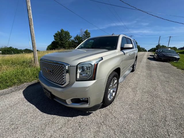2015 GMC Yukon XL Denali 4WD photo