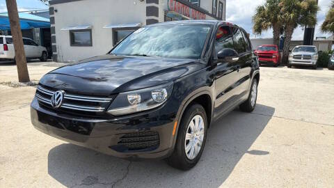 2017 Volkswagen Tiguan FWD photo
