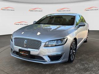 2018 Lincoln MKZ Reserve AWD photo