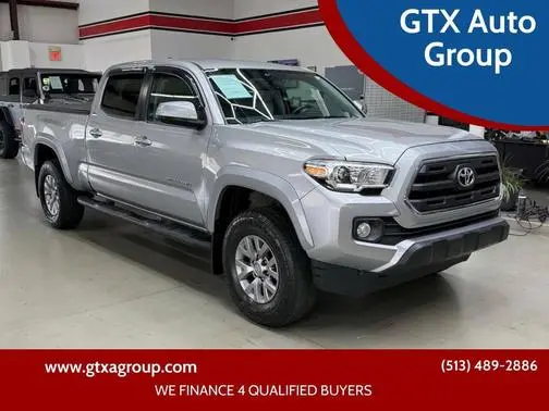 2017 Toyota Tacoma SR5 4WD photo